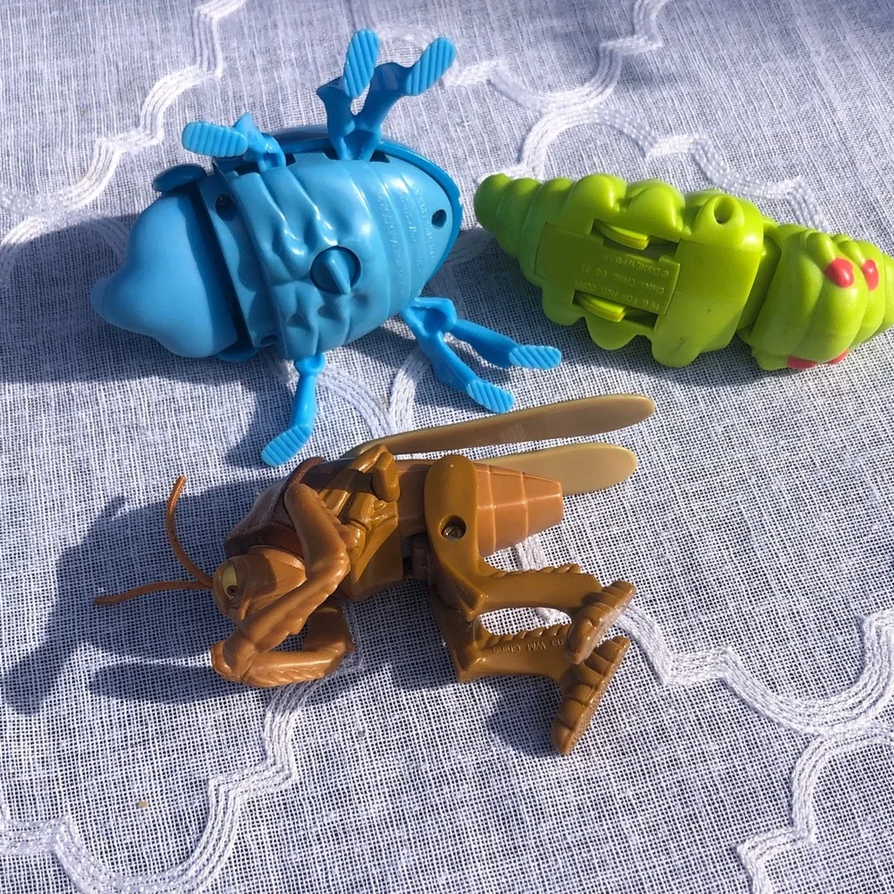 A BUGS LIFE ‘98 - Hopper Heimlich & Dim plastic action figures toys & DVD movie